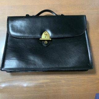 アイグナー(AIGNER)のアイグナー ハンドバッグ(バッグ)