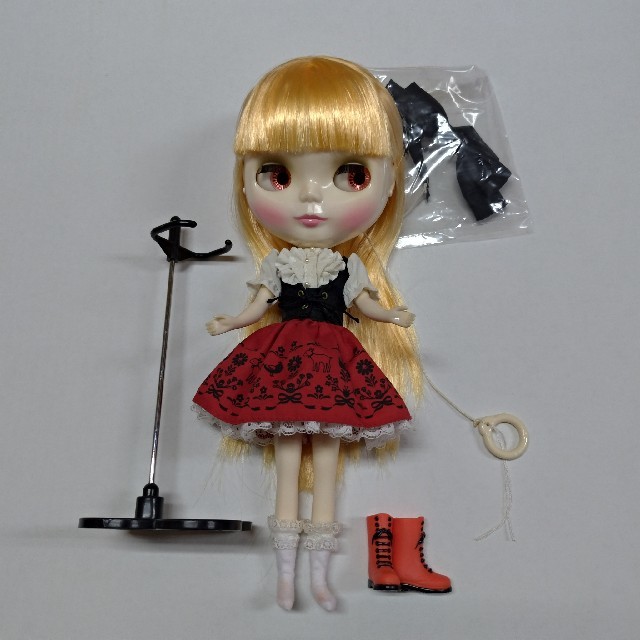 Blythe ブライス カズンオリヴィア