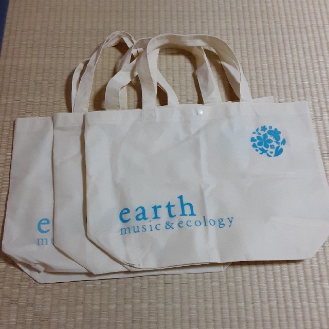 earth music & ecology(アースミュージックアンドエコロジー)のearth music&ecology ショッパー3枚 レディースのバッグ(ショップ袋)の商品写真