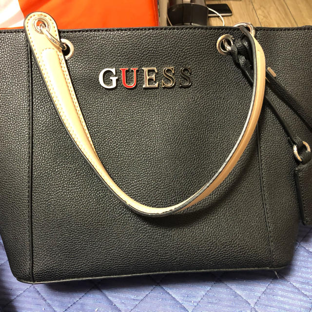 guess トートバッグ