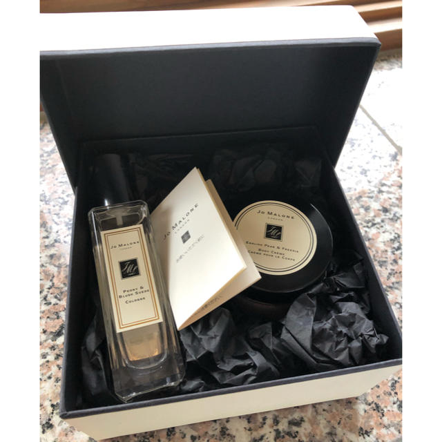 Jo Malone(ジョーマローン)のJo MALONE LONDON ピオニー &ブラッシュ スエード コロンセット コスメ/美容の香水(ユニセックス)の商品写真