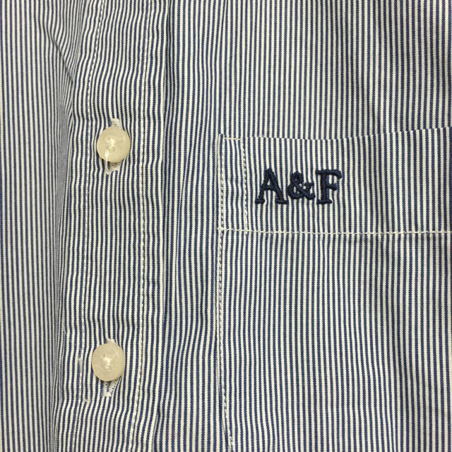 Abercrombie&Fitch(アバクロンビーアンドフィッチ)のA&F ストライプシャツ レディースのトップス(シャツ/ブラウス(長袖/七分))の商品写真