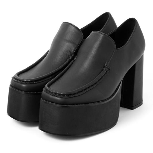 GRL(グレイル)のGRL  厚底ボリュームローファー レディースの靴/シューズ(ローファー/革靴)の商品写真