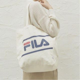 イーハイフンワールドギャラリー(E hyphen world gallery)のE hyphen イーハイフン  FILA トートバッグ(トートバッグ)