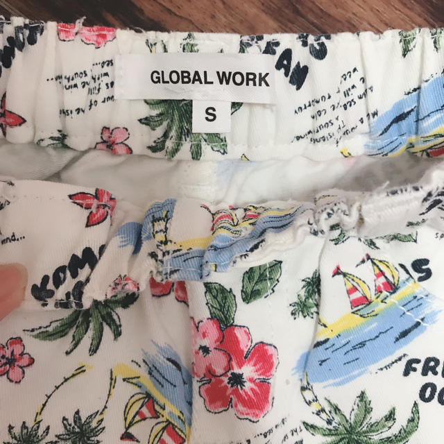 GLOBAL WORK(グローバルワーク)のアロハショートパンツ♡ キッズ/ベビー/マタニティのキッズ服女の子用(90cm~)(パンツ/スパッツ)の商品写真