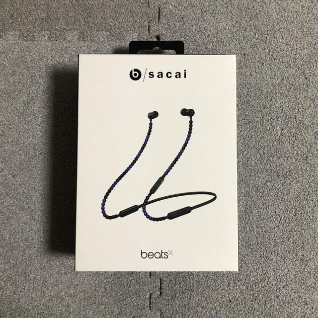 sacai - BeatsX Earphones Sacai Special Editionの通販 by -｜サカイならラクマ 再入荷定番