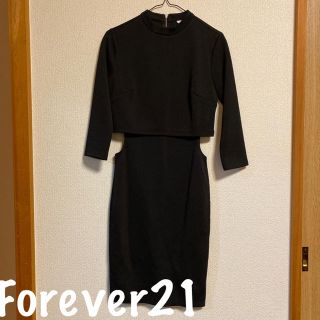 フォーエバートゥエンティーワン(FOREVER 21)の【Forever21】ワンピース黒(ひざ丈ワンピース)