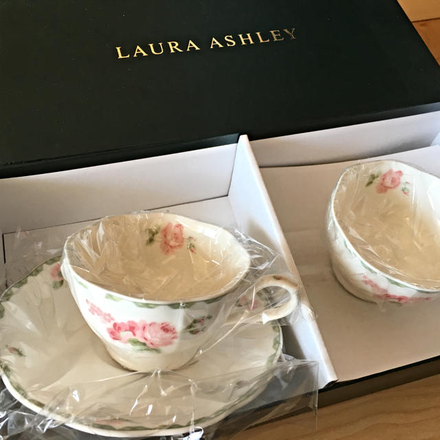 LAURA ASHLEY(ローラアシュレイ)のローラアシュレイ インテリア/住まい/日用品のキッチン/食器(グラス/カップ)の商品写真