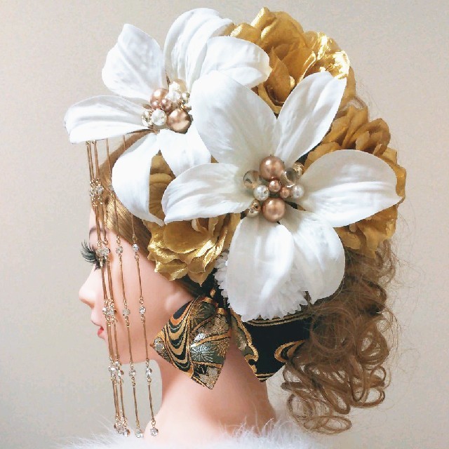 髪飾りViVi ～カサブランカ・白×シルバー～ 成人式 結婚式 花魁 かんざし