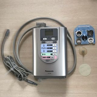 パナソニック(Panasonic)のパナソニック アルカリイオン整水器　TK7208 (浄水機)