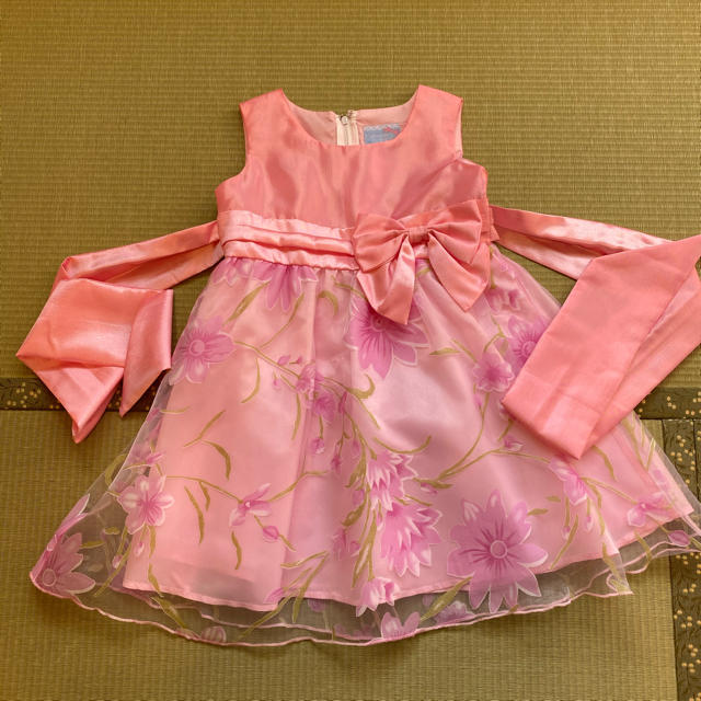 キッズドレス キッズ/ベビー/マタニティのキッズ服女の子用(90cm~)(ワンピース)の商品写真