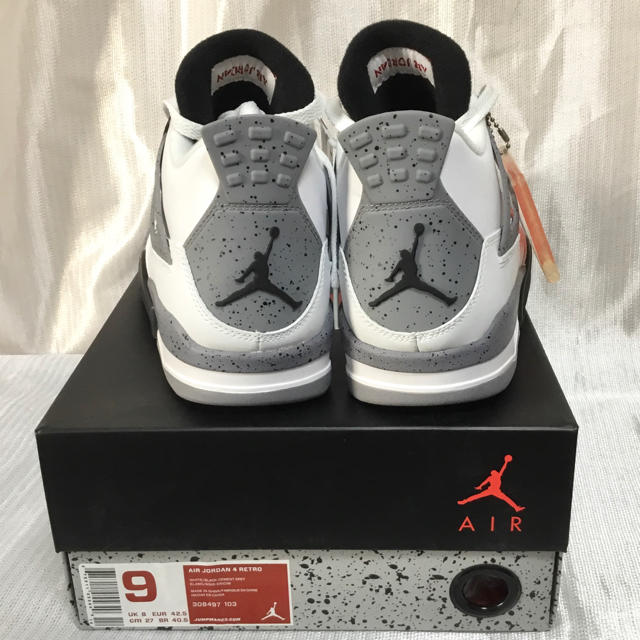 NIKE(ナイキ)の新品未使用 2011年 NIKE AIR JORDAN 4 RETRO GREY メンズの靴/シューズ(スニーカー)の商品写真