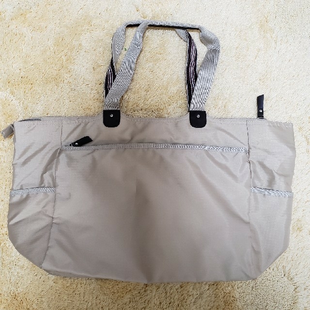 Marie Claire(マリクレール)のマリ・クレール　トートバッグ　おまけ付き レディースのバッグ(トートバッグ)の商品写真