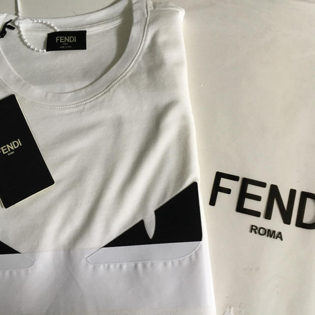 FENDI(フェンディ)の【定番】FENDI フェンディ モンスター TシャツXL メンズのトップス(Tシャツ/カットソー(半袖/袖なし))の商品写真