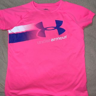 アンダーアーマー(UNDER ARMOUR)のアンダーアーマー　Tシャツ　130〜140サイズ(Tシャツ/カットソー)