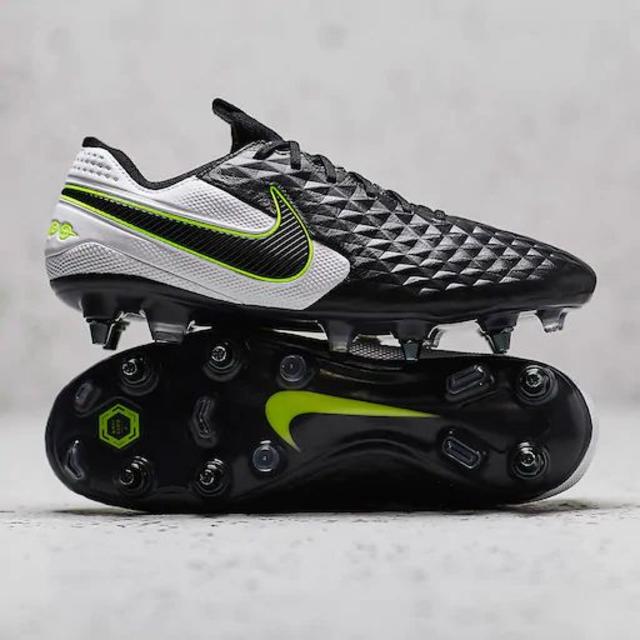 Nike ティエンポ レジェンド 8 エリート Sg サッカースパイク ナイキの通販 By Kbd Football Boots Shop ナイキ ならラクマ