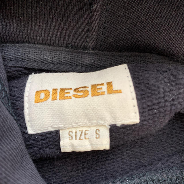 DIESEL(ディーゼル)のディーゼル　パーカー　スウェット メンズのトップス(パーカー)の商品写真