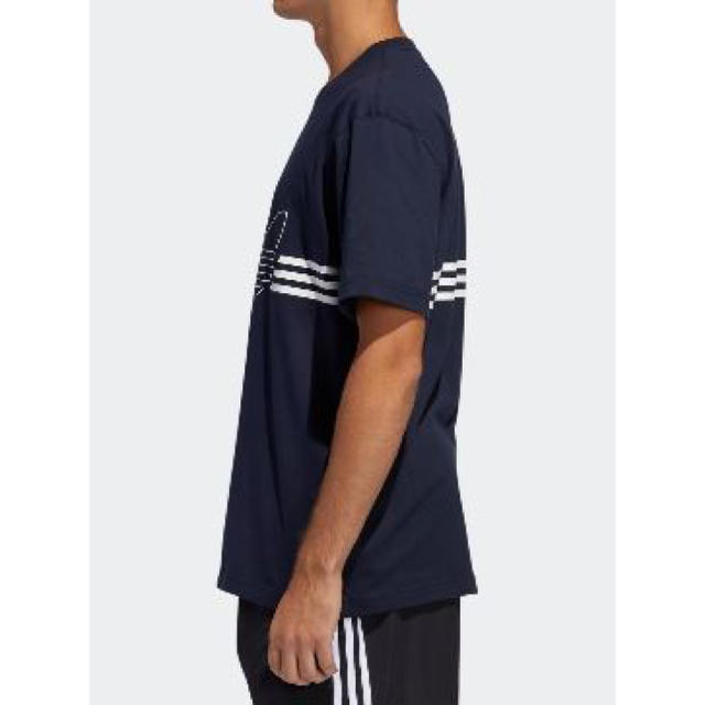 adidas(アディダス)のアディダス　アウトライン　メンズ　Tシャツ メンズのトップス(Tシャツ/カットソー(半袖/袖なし))の商品写真