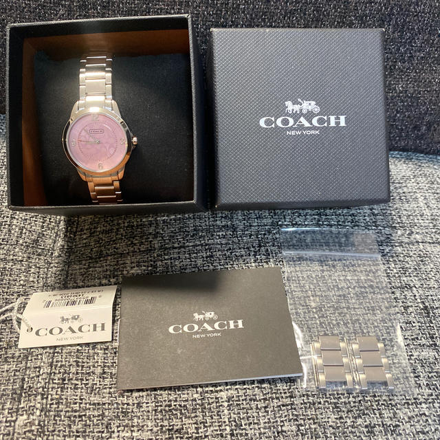 COACH コーチ　時計　未使用　ピンク