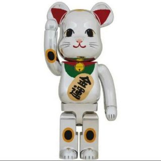 メディコムトイ(MEDICOM TOY)のレア BE@RBRICK ベアブリック 招き猫 銀メッキ 弐 1000%(その他)