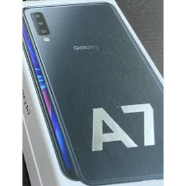Galaxy(ギャラクシー)のGalaxy A7 ブラック 64 GB SIMフリー スマホ/家電/カメラのスマートフォン/携帯電話(スマートフォン本体)の商品写真