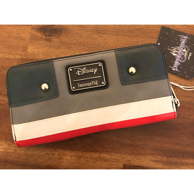 Disney - 売り尽くしセール【Loungefly x Disney】新品 長財布 男女