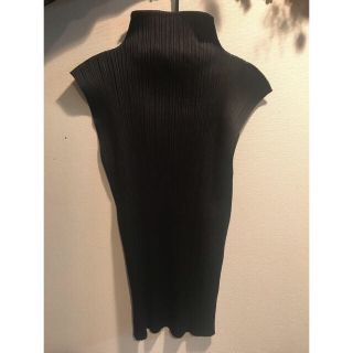 プリーツプリーズイッセイミヤケ(PLEATS PLEASE ISSEY MIYAKE)のpleats please isseymiyake ハイネック ノースリーブ (カットソー(半袖/袖なし))