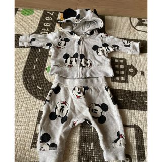 エイチアンドエム(H&M)の新生児　ミッキー　上下セット　中古　50(その他)