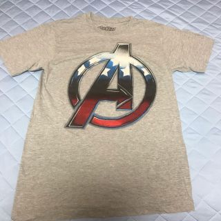 マーベル(MARVEL)のアベンジャーズ　Tシャツ(Tシャツ/カットソー(半袖/袖なし))