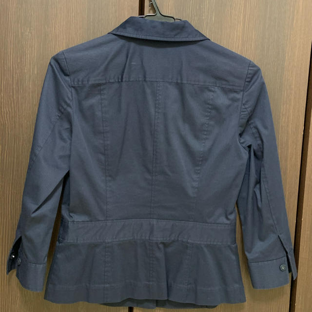 kumikyoku（組曲）(クミキョク)のお値下げしました！組曲　kumikyoku 紺色　春夏ジャケット　七分袖 レディースのジャケット/アウター(テーラードジャケット)の商品写真