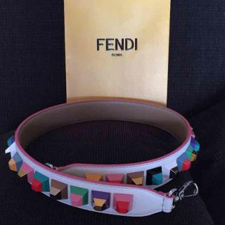 フェンディ(FENDI)のFENDI ストラップユー(その他)