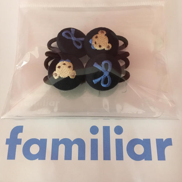 familiar(ファミリア)のfamiliar  髪留め ハンドメイドのアクセサリー(ヘアアクセサリー)の商品写真