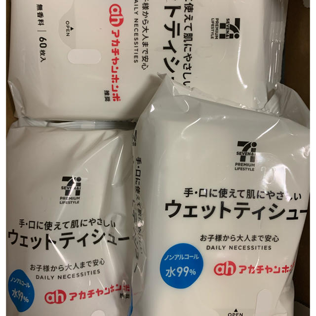 ウェットティッシュ 60枚×3袋 インテリア/住まい/日用品の日用品/生活雑貨/旅行(日用品/生活雑貨)の商品写真