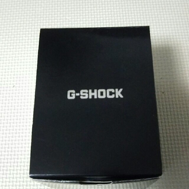 G-SHOCK(ジーショック)の☆専用☆木梨サイクル G-shock スクエアホワイト メンズの時計(腕時計(デジタル))の商品写真