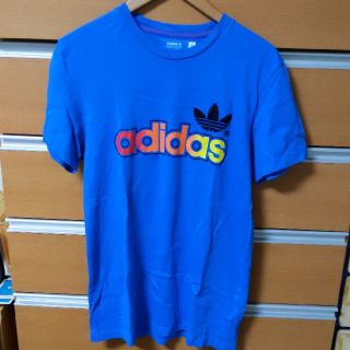 アディダス(adidas)のadidasTシャツ(Tシャツ/カットソー(半袖/袖なし))