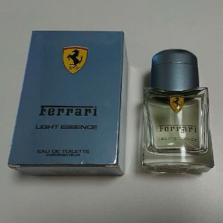 フェラーリ(Ferrari)のFerrari ライトエッセンス オードトワレ(ユニセックス)