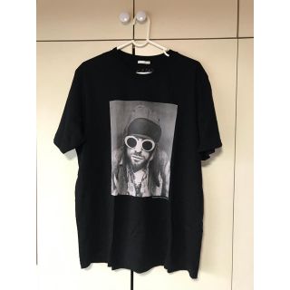 ジーユー(GU)のカート・コバーン　Tシャツ　黒(Tシャツ/カットソー(半袖/袖なし))