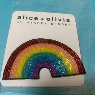 アリスアンドオリビア(Alice+Olivia)のあか様専用　新品　アリス+オリビア　ビーズ　レインボーブローチ(ブローチ/コサージュ)