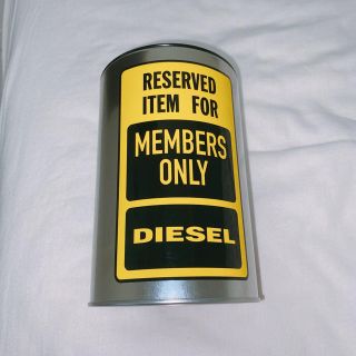 ディーゼル(DIESEL)のDIESEL 未発売　ソックス　靴下　海外限定　限定　缶　ボックス　新品未使用(ソックス)