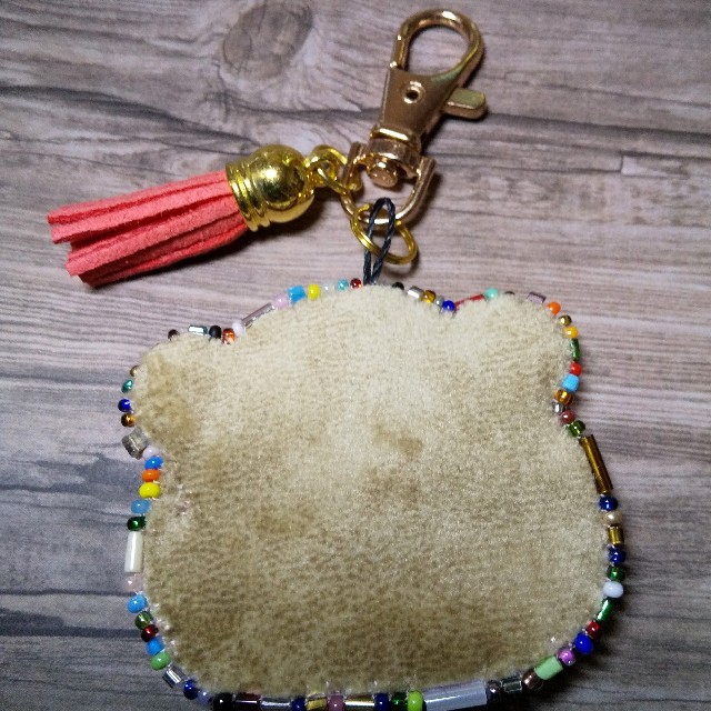 パンダ 【バックチャーム/キーホルダー/ビーズ刺繍/ハンドメイド パンダ 【バックチャーム/キーホルダー/ビーズ刺繍/ハンドメイド