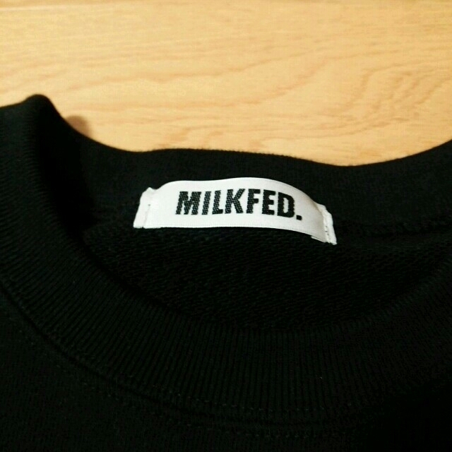 MILKFED.(ミルクフェド)のouiロゴスウェット☆お値下げ29日まで レディースのトップス(トレーナー/スウェット)の商品写真