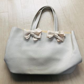 トッコ(tocco)のトッコクローゼット リボンバッグ(トートバッグ)