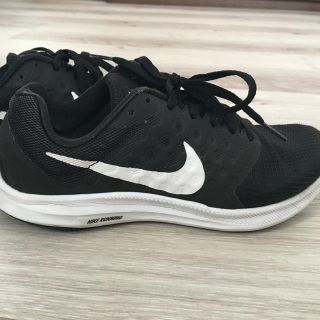 ナイキ(NIKE)のナイキ　スニーカー(スニーカー)