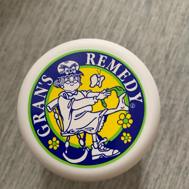 Gran's Remedy(グランズレメディ)の靴消臭粉 コスメ/美容のボディケア(フットケア)の商品写真