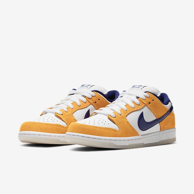 NIKE(ナイキ)のdunk laser orange 28 ダンク　ナイキ　NIKE sb メンズの靴/シューズ(スニーカー)の商品写真