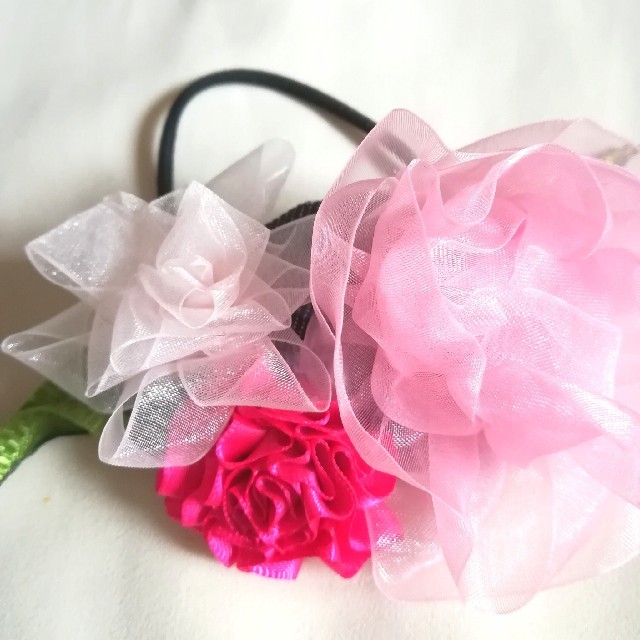 ラッピング無料 ピンクの薔薇とカーネーション ダリアのヘアゴム リボンフラワーの通販 By Pekoniko S Shop ラクマ