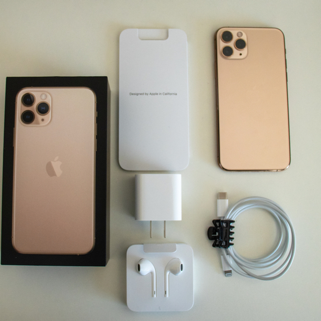 iPhone 11 Pro 256GB Gold SIMフリー - スマートフォン本体