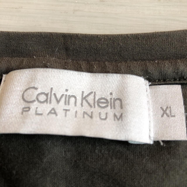 Calvin Klein(カルバンクライン)の再最終再再再再再値下げ CalvinKleinオンワード　　XL メンズのトップス(Tシャツ/カットソー(半袖/袖なし))の商品写真