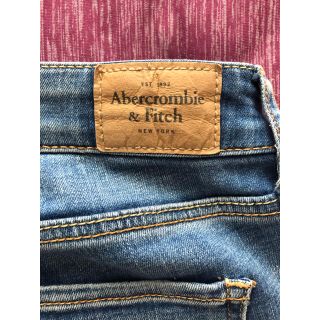 アバクロンビーアンドフィッチ(Abercrombie&Fitch)のアバクロ　デニム ジーンズ　パンツ(デニム/ジーンズ)