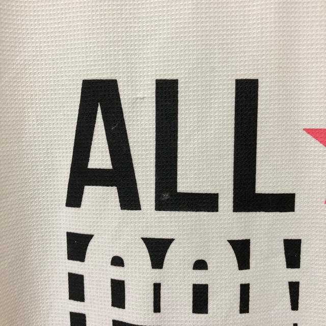 CONVERSE(コンバース)の❤お早めに❤【美品】CONVERSE☆All☆Star・Tシャツ スポーツ/アウトドアのトレーニング/エクササイズ(トレーニング用品)の商品写真